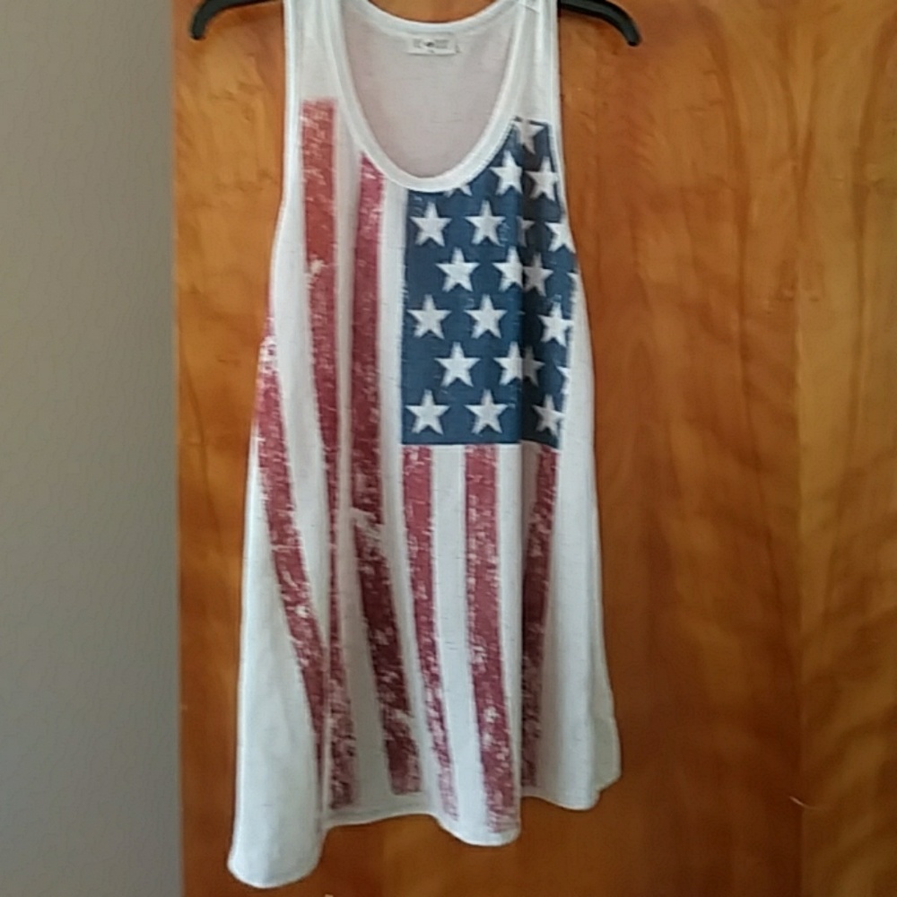 Sleeveless flag shirt